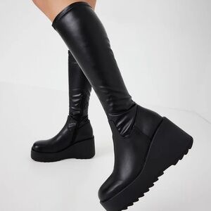 Steve Madden Black Platform Boots